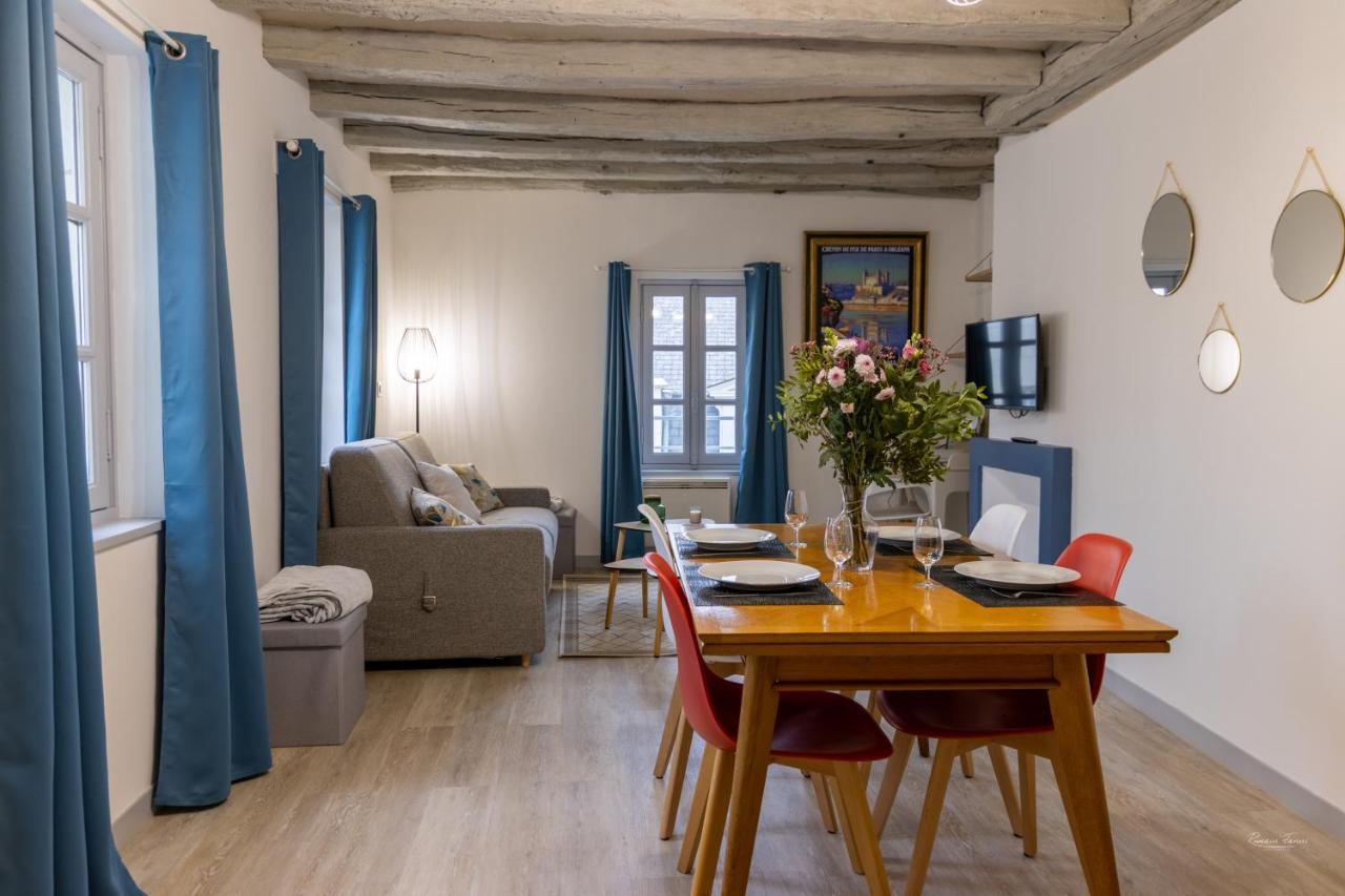 Chez Gaspeli Apartment Saumur Bagian luar foto